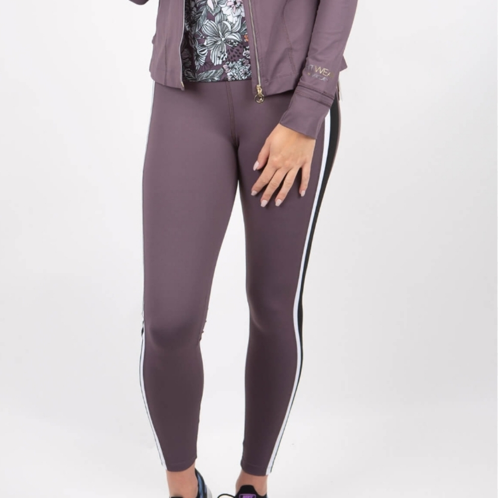 Authentic Marc Cain Fitwear purple leggings exercise yoga